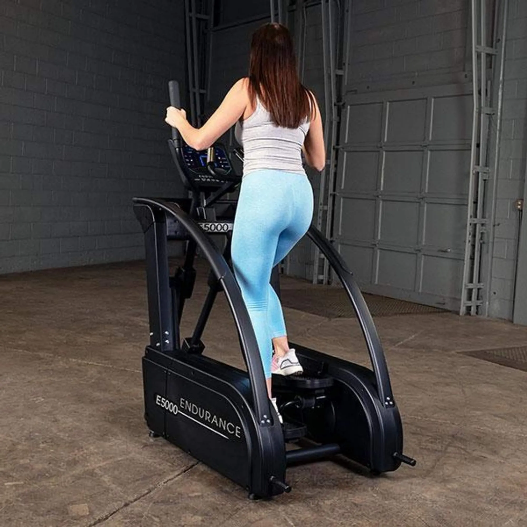 Body-Solid Endurance Premium Center Drive Elliptical E5000