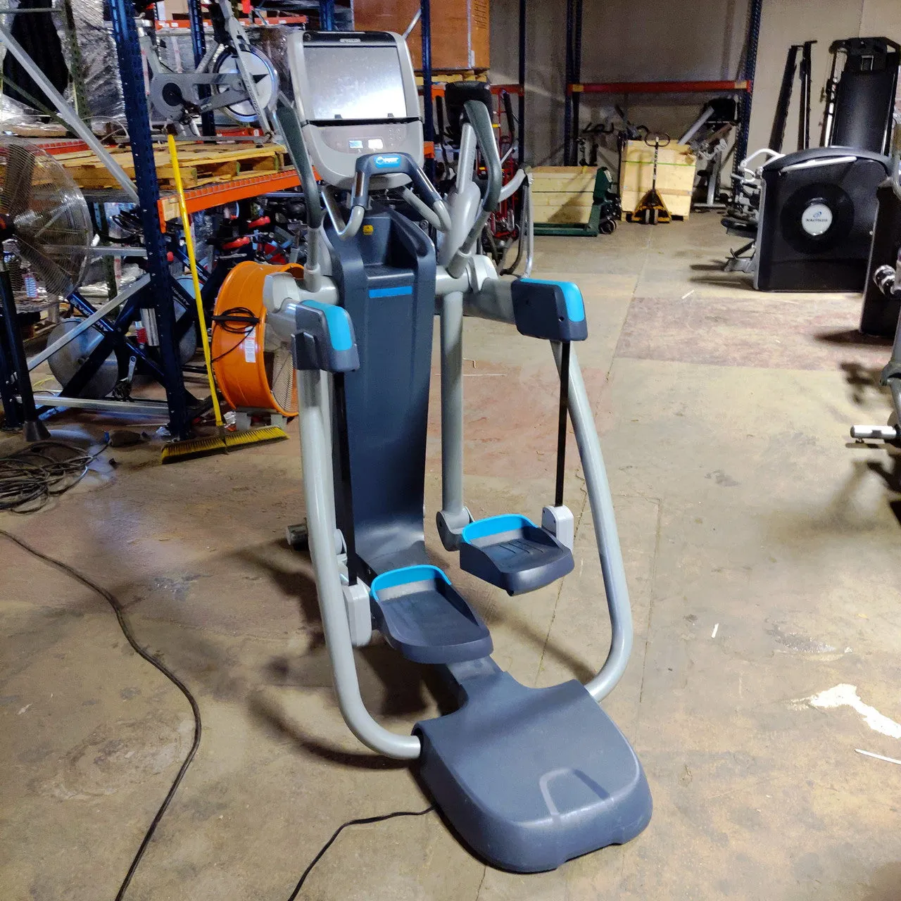 Precor AMT 885 with P80 Console Interactive Display
