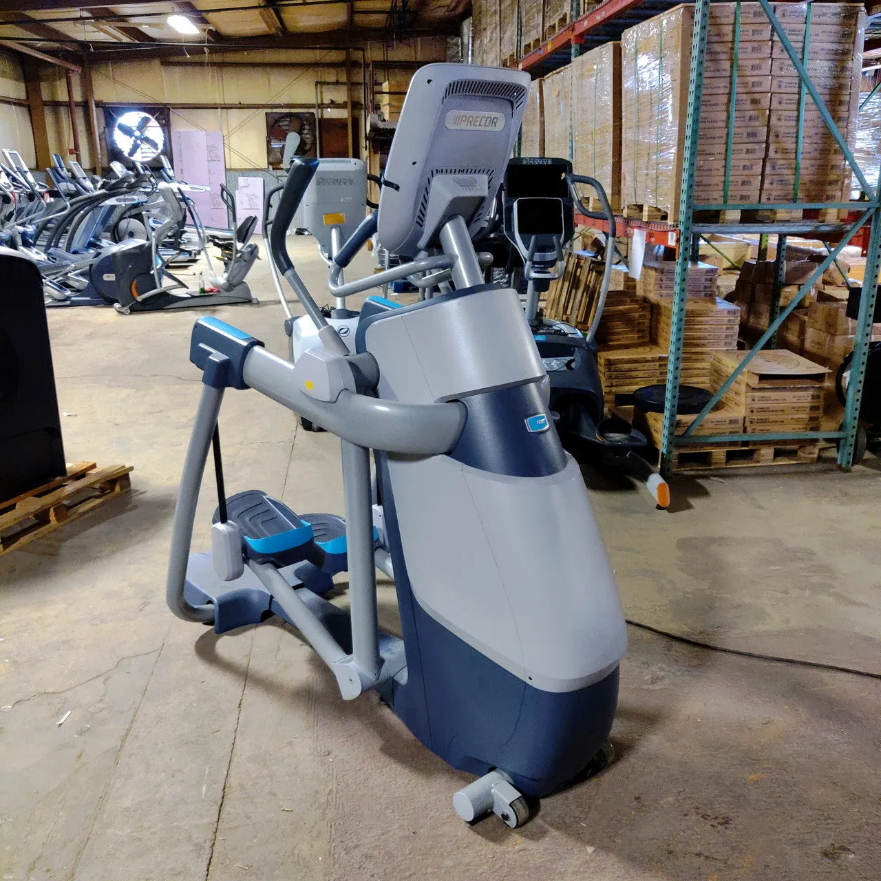 Precor AMT 885 with P80 Console Interactive Display