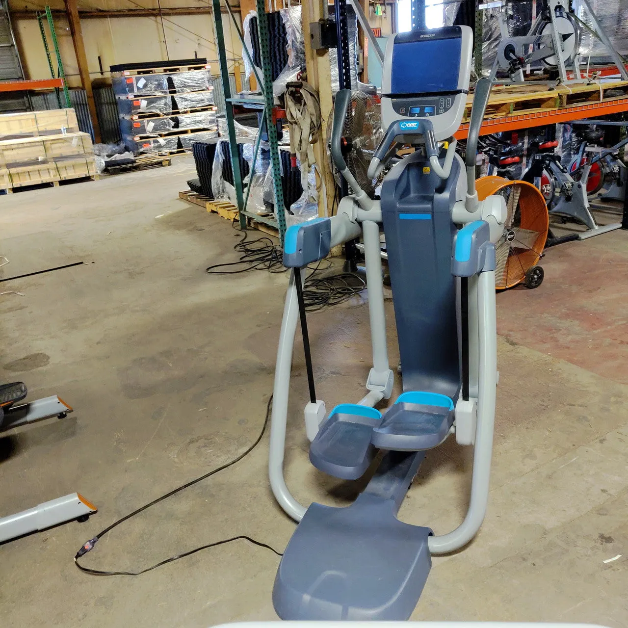 Precor AMT 885 with P80 Console Interactive Display